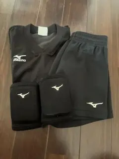 バレーボール用ひじサポーター、パンツ、長袖