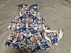 SALE中！未使用　ジルスチュアート　水着三点セットのサムネイル