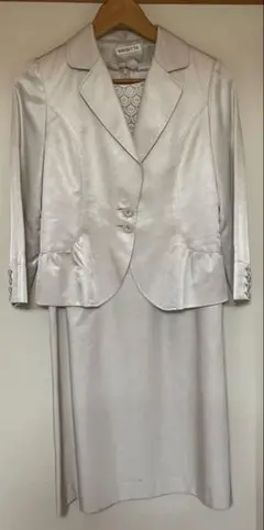 東京スタイルBRIGITTE ベージュワンピーススーツ