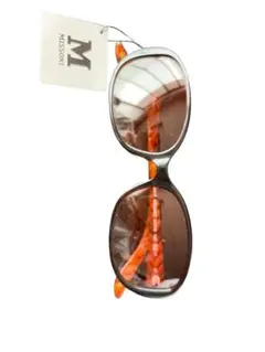 Missoniのブラウン系のサングラス　フレームとレンズが特徴的で素敵な商品のサムネイル