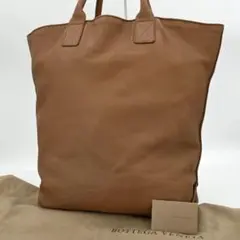 BOTTEGA VENETA　ボッテガヴェネタ　トートバッグ　イントレチャートのサムネイル