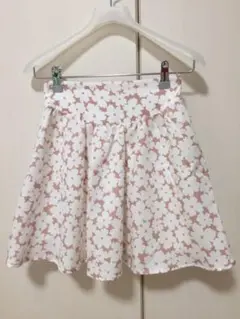 CECIL McBEE  花柄スカート白×ピンク