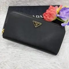 RFID搭載/美品✨プラダ　長財布　ラウンドファスナー　三角ロゴ　レザー　黒