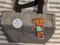 【最終お値下げ】Rita's Place デニムトートバッグ マスコット缶バッチのサムネイル