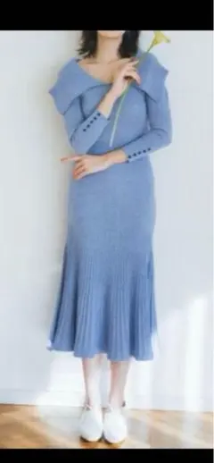 LILY BROWN ビッグカラーニットワンピース　ブルー