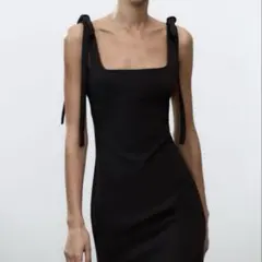 ZARA 黒 ブラック スクエアネック リボンキャミワンピース
