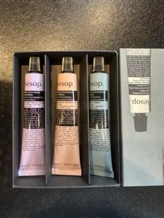 新品 未使用　Aesop ハンドクリーム ヘルピングハンズ　巾着付き　イソップ