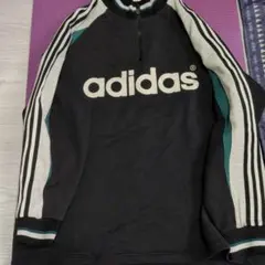 adidas ブラック トレーナー O-XO