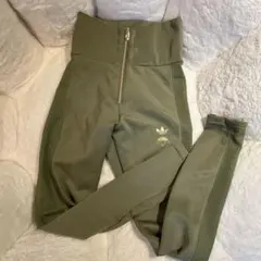 adidas ジャージ パンツ オリーブ　カーキ