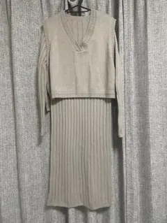 BEAMSレディース　ニット