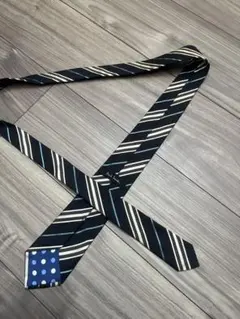 美品　ポールスミス　ネクタイ　ネイビー　ストライプ　イタリア製　ダーク　スリム