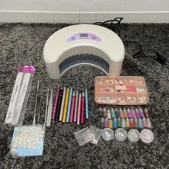 LED UVランプ ネイルアート用品セットのサムネイル