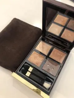 TOM FORD アイ カラー クォード 04A サスピション