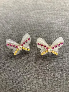 ✴︎蝶々デザイン✴︎ピアス可愛い❤︎