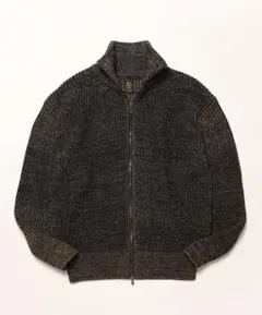 Item thumbnail for item f1b2cf22-4eb9-46b7-a52d-8ce25ae95c2b