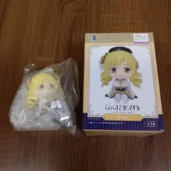 ☆魔法少女まどか☆マギカ まどマギ ぺたっとおすわり フィギュア 巴マミ
