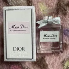 ミスディオール　ブルーミングブーケ　オードゥトワレ　5mL