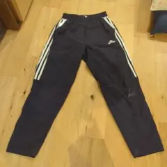 adidas ネイビー ジャージパンツ 150サイズ