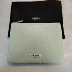 PRADA ビューティー ノベルティポーチ