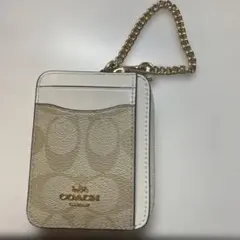 COACH ゴールド ベージュ コインケース　チェーン付き