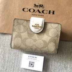 新品 COACH コーチ 定価49,500円 二つ折り 財布