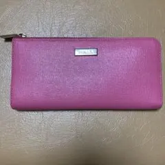 大幅値下げ実施中！FURLA 長財布 ピンク ラウンドファスナーのサムネイル