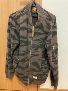 UNDEFEATED MA-1ブルゾン