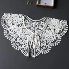 ホワイトレースつけ襟 フラワーデザイン 透かし編み ナチュラル系 フェミニン