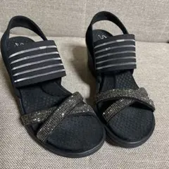 Skechers ブラック コンフォートサンダル　23cm