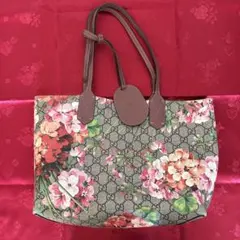 GUCCI GGスプリーム フローラ トートバッグのサムネイル