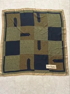 Pierre Cardin ドットパターンスカーフ