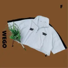 ウィーゴー♪ハーフジップ ショート丈 トップス ロゴ刺繍 白黒 スポーティ F