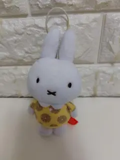 ミッフィー ぬいぐるみ マスコット 花柄のサムネイル