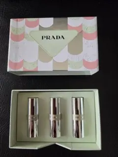新品 箱、包装紙付き PRADA リップ3本セット - メルカリ