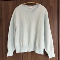 earth music&ecology ミントブルー Vネックニットフリーサイズ