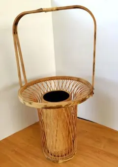 駿河竹千筋細工花器のサムネイル