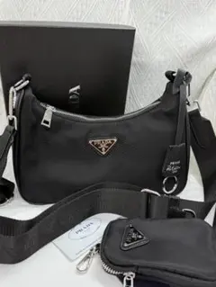 黒いコットンハット つば広