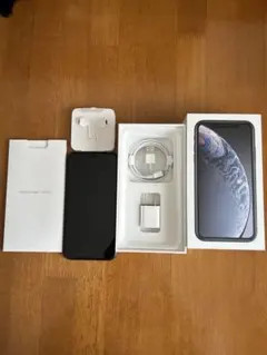 Apple iPhone XR 64GB 本体 ブラック　simフリー