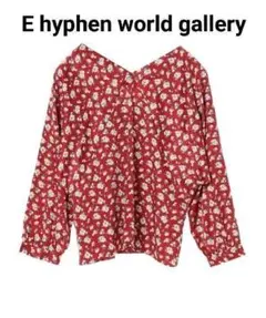 新品 Ehyphen world gallery サテン花柄ブラウス レッドのサムネイル