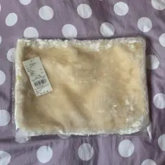 earth music & ecology ファーのクラッチバッグ