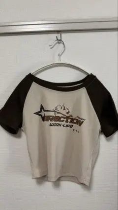 DIRECTION ロゴ ラグラン クロップド丈 Tシャツ