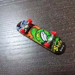 rofj ジャンプショップ スケートボードキーチェーン ワンピース