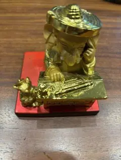 インドの神様ガネーシャ像勉強中　置物