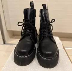 Dr.Martens JADON ホワイトステッチ 8 ホールブーツ
