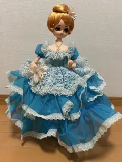 Item thumbnail for item 902160e0-71c0-439a-b28a-5adcaeba691e