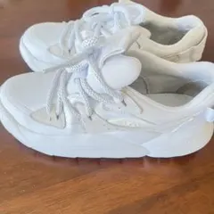 UGG ホワイト 厚底スニーカー