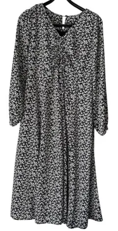 INGNI 小花柄ワンピース M モノトーン 七分袖 体型カバー きれいめ