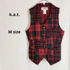 k.a.t. サンエーインターナショナル　ベスト　M タータンチェック柄　レッド