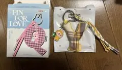 ラブブ　PIN FOR LOVE イニシャル　Y アルファベットペンダント