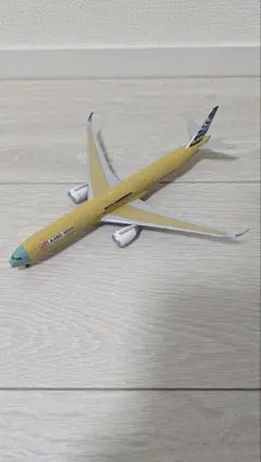 Airbus A350-1000 モデル 1/400のサムネイル